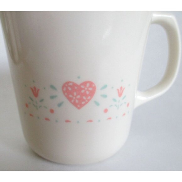 Corelle Forever Yours 4 Tea Coffee Mugs - Pink Hearts Flowers - Replacement Mu - Picture 4 of 5